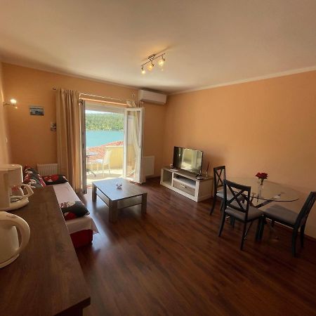Apartments Duje Ribnica Obrovac Dış mekan fotoğraf