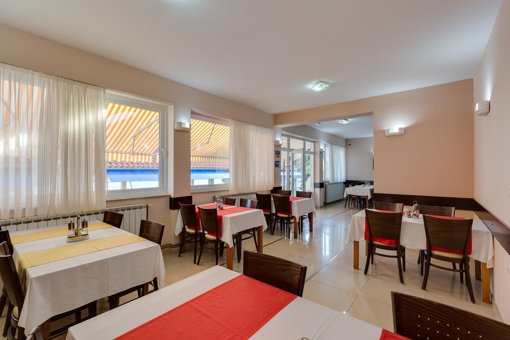 Apartments Duje Ribnica Obrovac Dış mekan fotoğraf